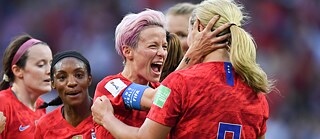 Damfotboll - Megan Rapinoe, Lindsey Horan 