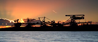 The days of coal mining are over: the former pit has become Ferropolis, the city of iron.